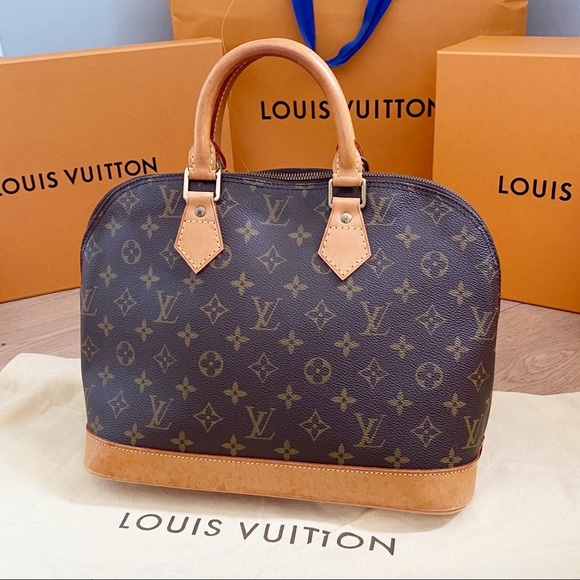 💖PRETTY💖 Louis Vuitton Auth Alma Satchel! - Picture 2 of 11
